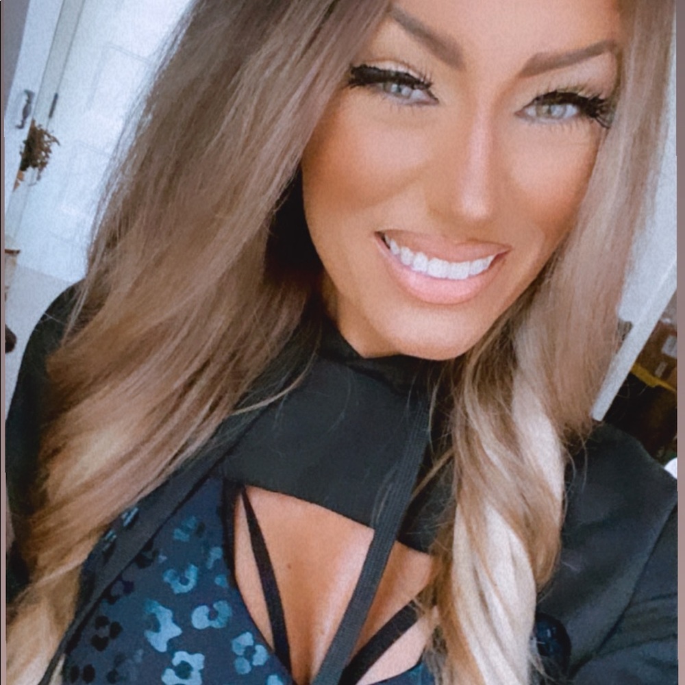 Meet your Posher, Diana